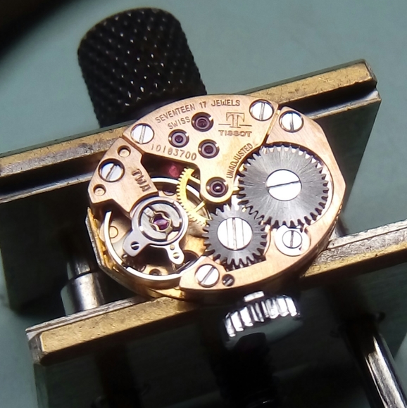 Tissot Vintage Ladies Watch - Picture 8 of 11